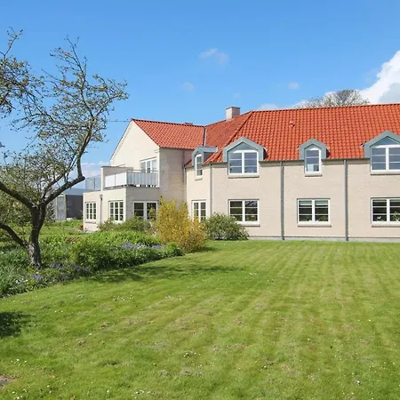 3 Bedroom Gorgeous In Samso Apartman *